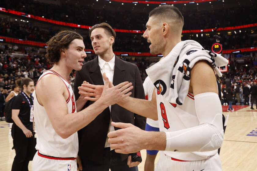 Philadelphia 76ers v Chicago Bulls
